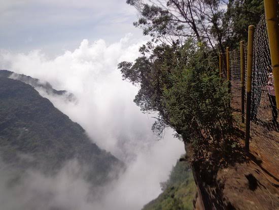 Pillar Rocks Viewpoint